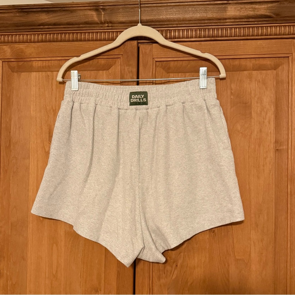 daily drills thermal shorts